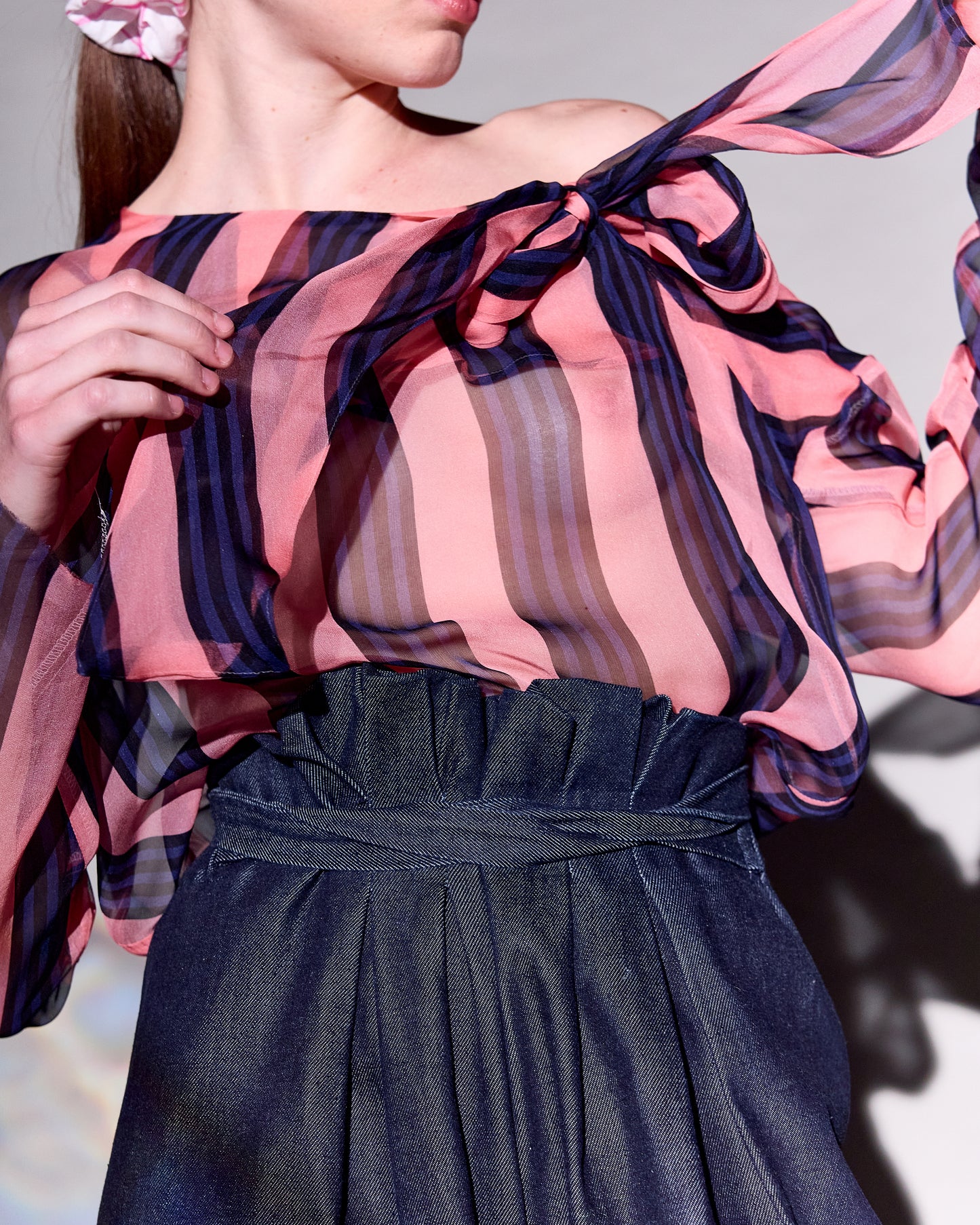 Blouse with bow ribbon